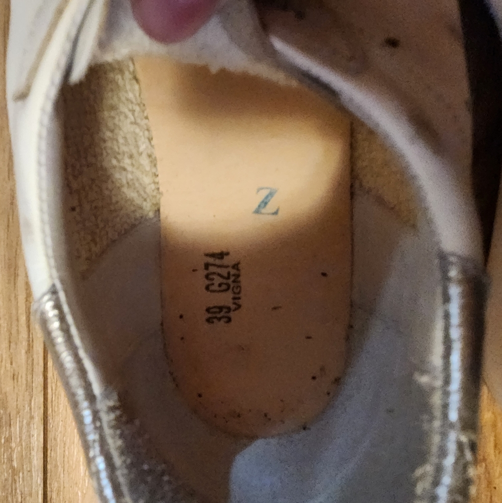 Golden goose superstar leather sneakers  authentic